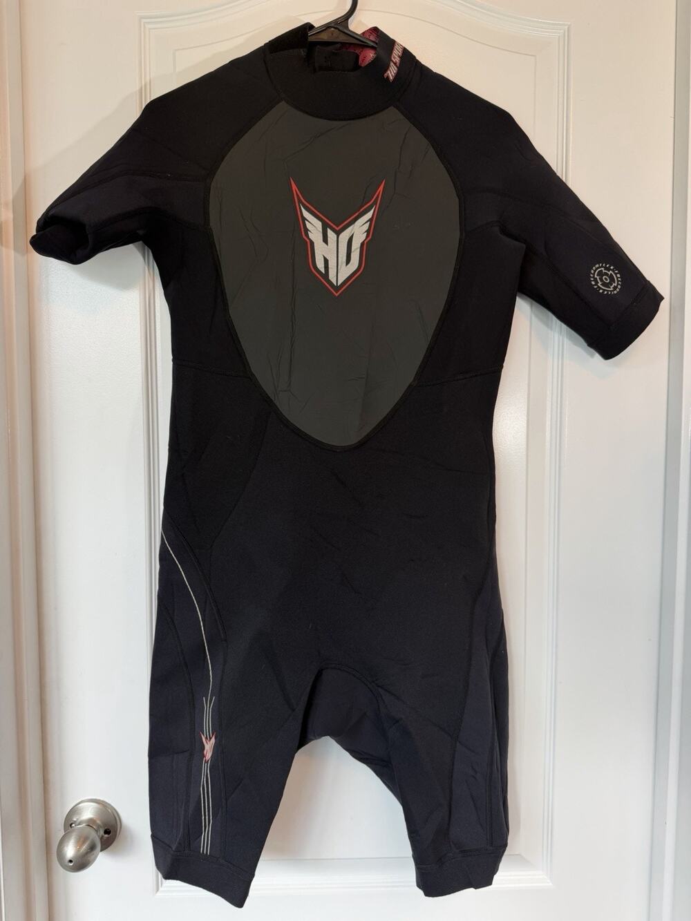HO Sports Men’s Neoprene Shorty Wetsuit Size Large Black Gray Swim Suit